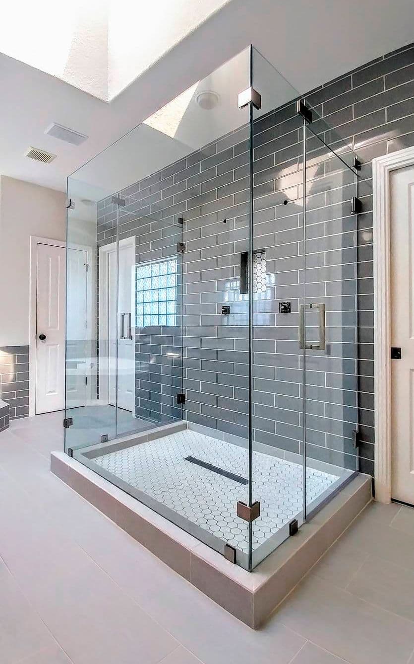 Frameless Showers example